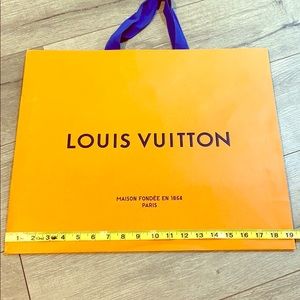 Large Louis Vuitton Shopping Bag